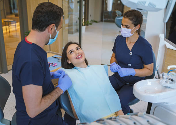 Best Emergency Dental Care  in West Dundee, IL